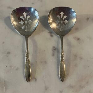Vintage King Edward (Silverplate 1936, 1951) Bon Bon Spoon (2)